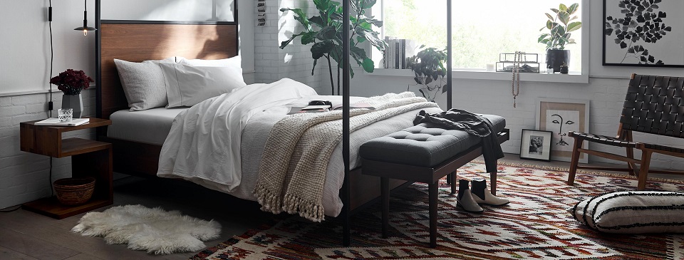 Crate and Barrel Online