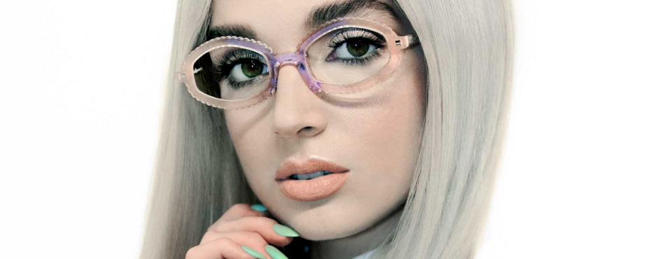 Eye Etiquette Online