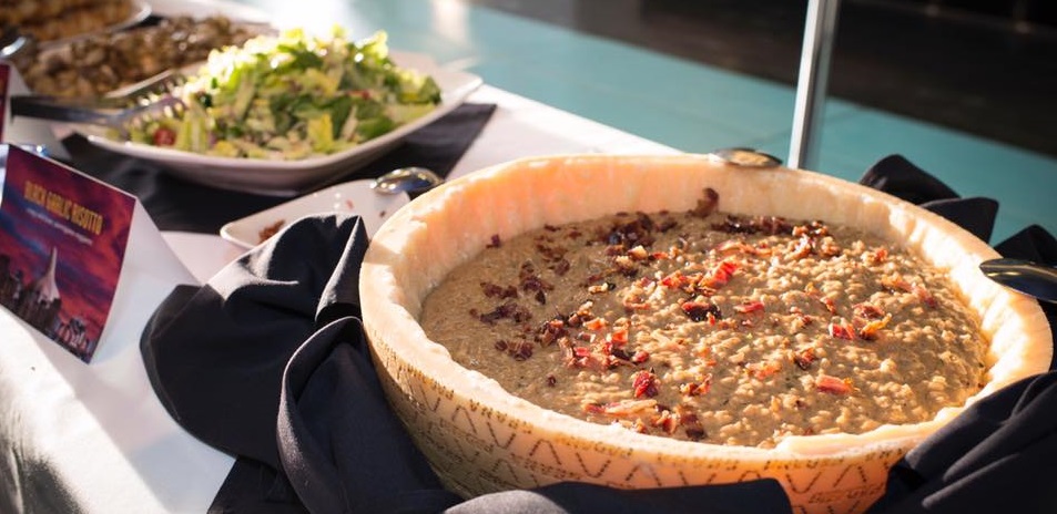 Sorrentino's Restaurant Group Online