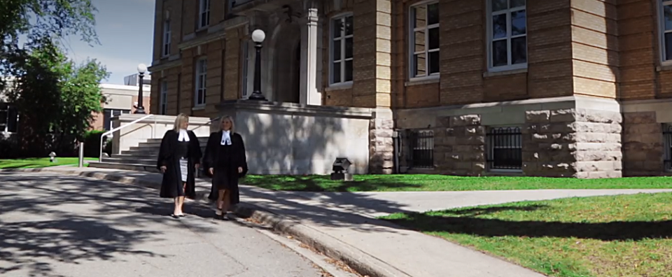 Tremblay-Hall & Belisle Online