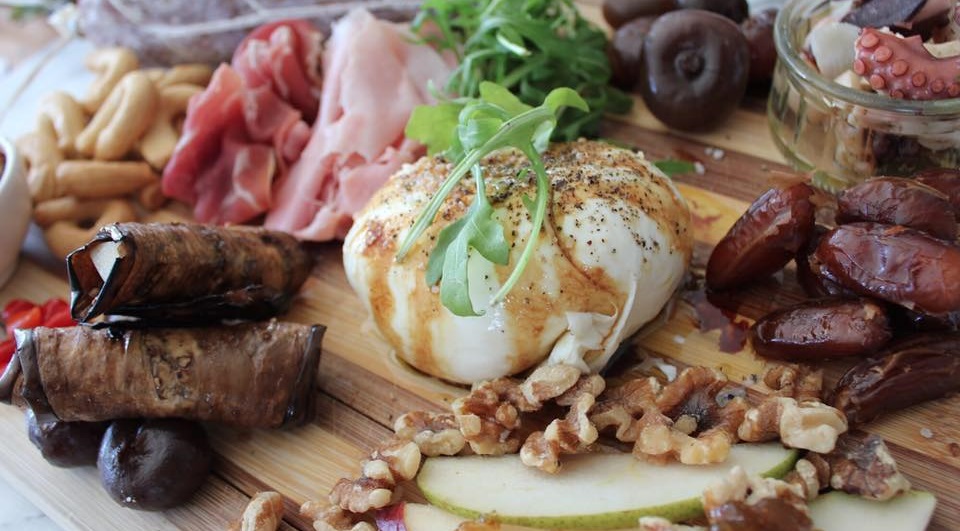 Cioffi's Meat Market & Deli Online