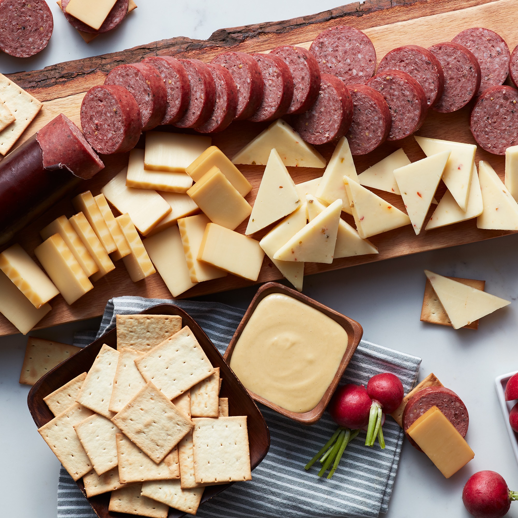 Hickory Farms - Gourmet Meat & Cheese