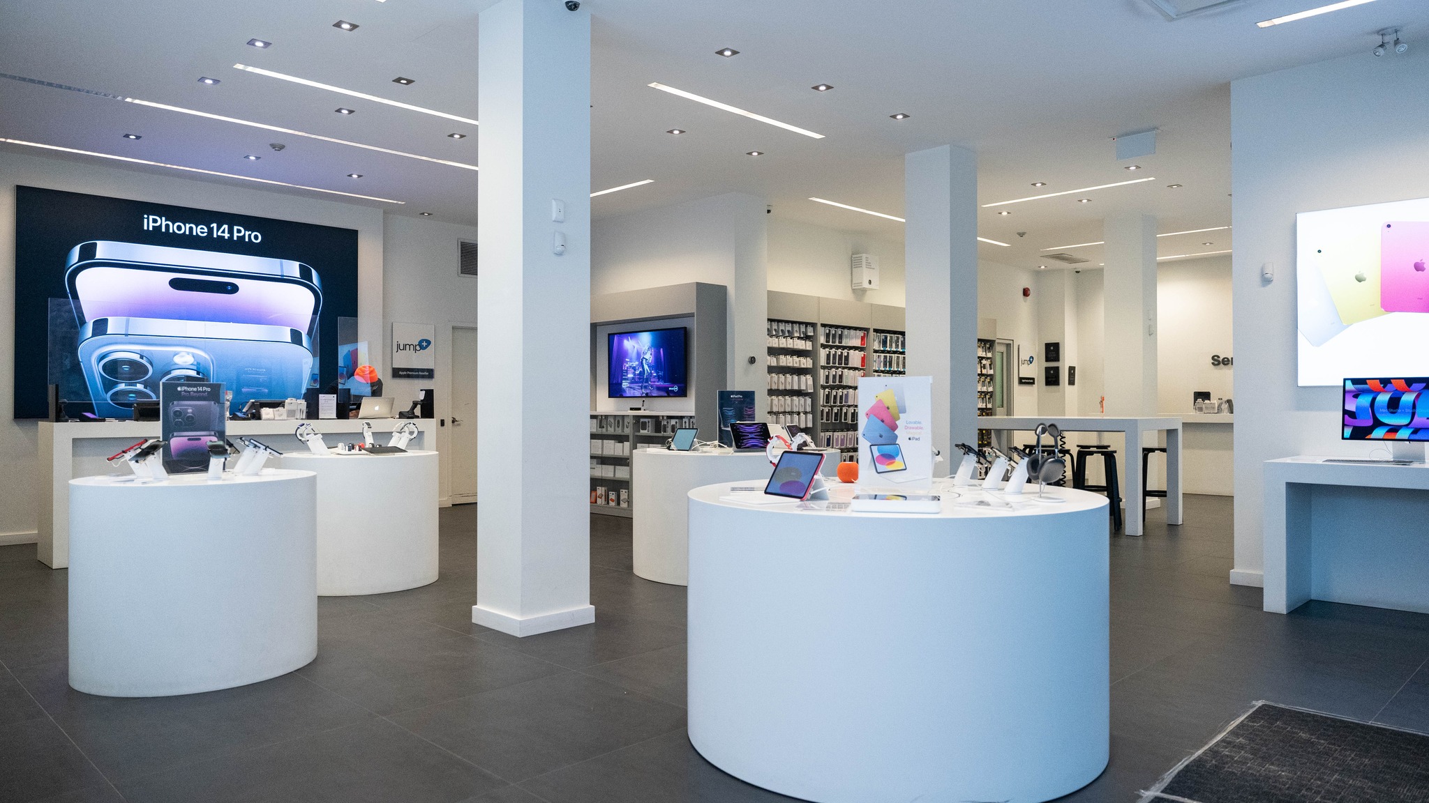 Jump Plus - Apple Experts