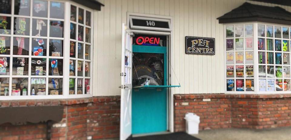 Lucky Paws Pet Supply Online