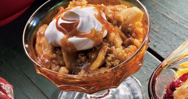 Caramel Apple and Pear Crisp