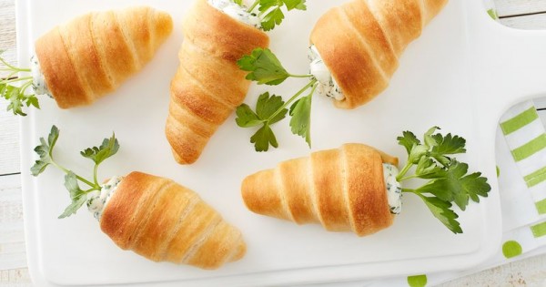 Stuffed Crescent Roll Carrots