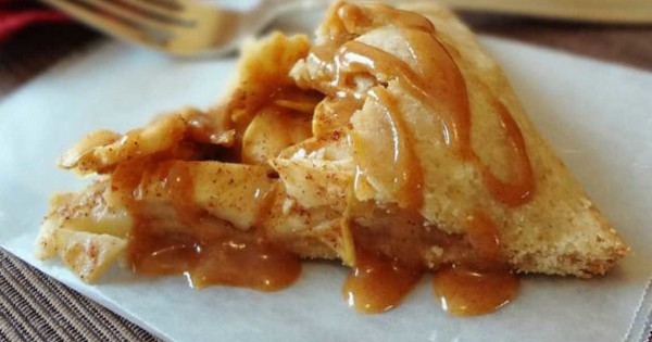 Caramel Apple Galette
