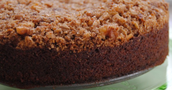 Lucuma Cinnamon Crumb Cake