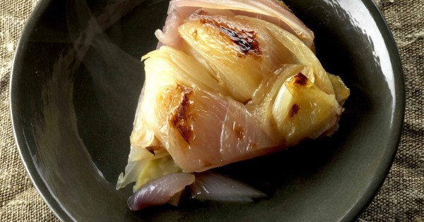 Pine nut and onion pie