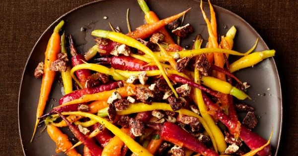 Marmalade-Glazed Carrots With Candied Pecans