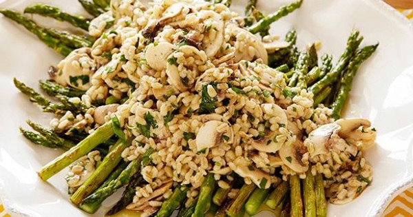 Mushroom Barley and Roasted Asparagus Salad