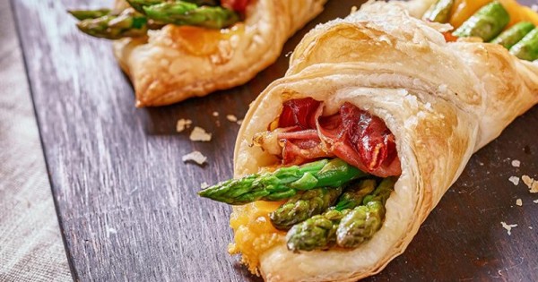 Smoked Ham and Asparagus Bundles