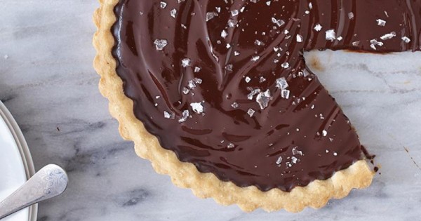 Salted Caramel and Chocolate Tart
