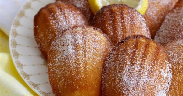 Lemon Madeleines
