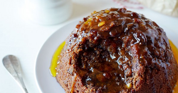 Spiced steamed puddings