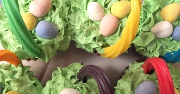 Easter Surprise Cupcakes