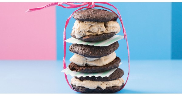 Guilt-free chocolate and coffee 'nice cream' sandwiches