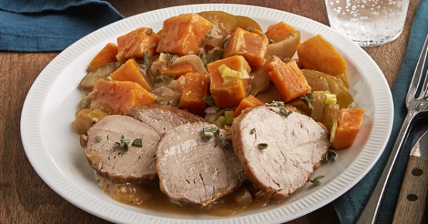Slow-Cooker Pork Tenderloin with Apples