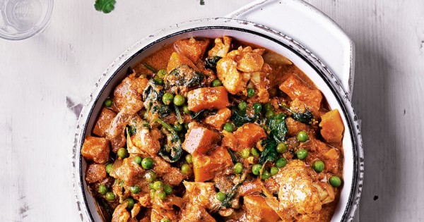 Vegetable curry with lime rice