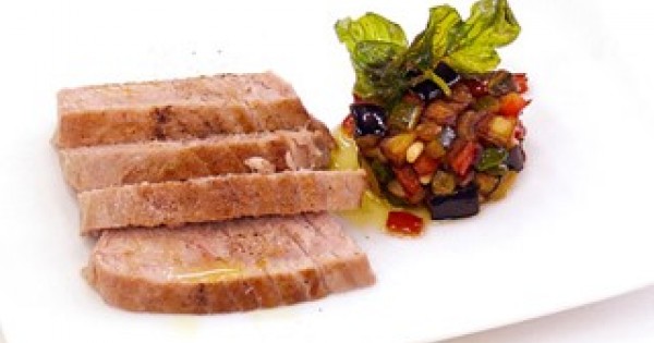 Tuna steak with caponata