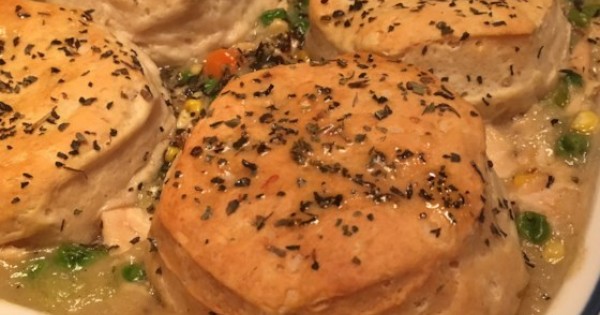 Chicken and Biscuit Casserole