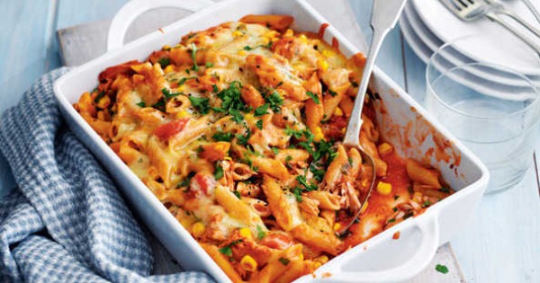 Tuna pasta bake