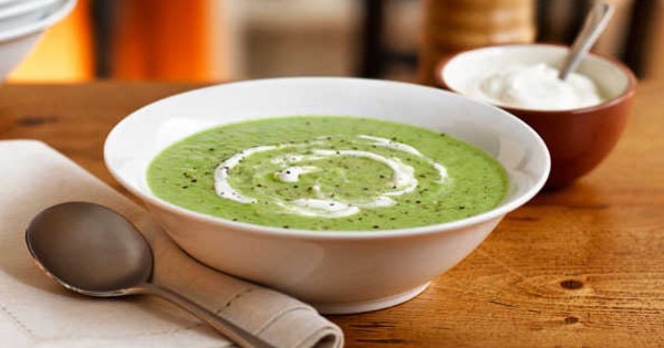 Pea and mint soup