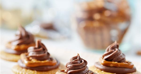 Sweet & Salty Chocolate Marshmallow Bites