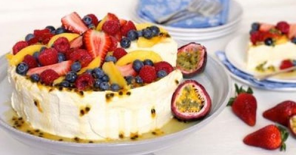 Passionfruit Cheese-Lova