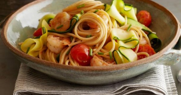 Ribbony Shrimp and Pasta Scampi