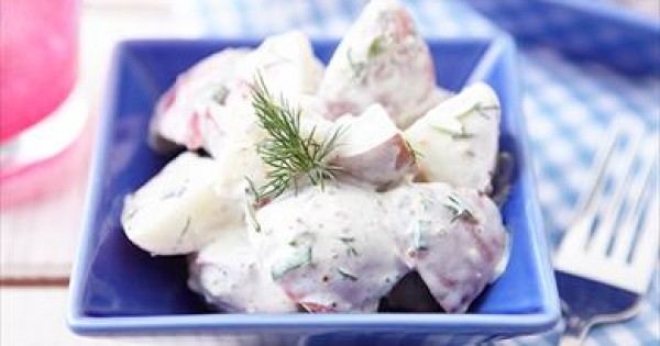Sour Cream and Dill Potato Salad