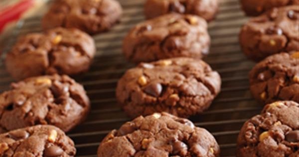 Peanut Butter Cocoa Cookies
