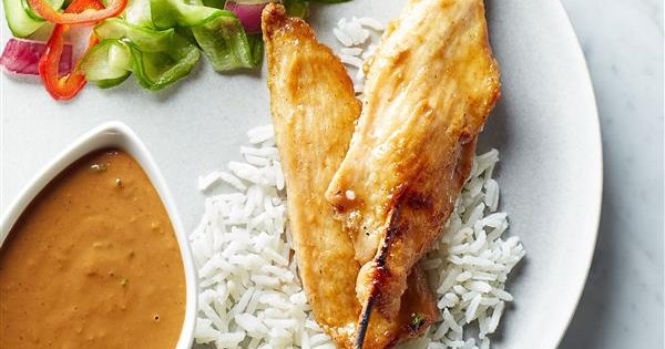 Sriracha Peanut Sauce