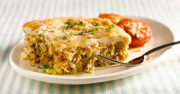 Tangy Topped Tuna Bake