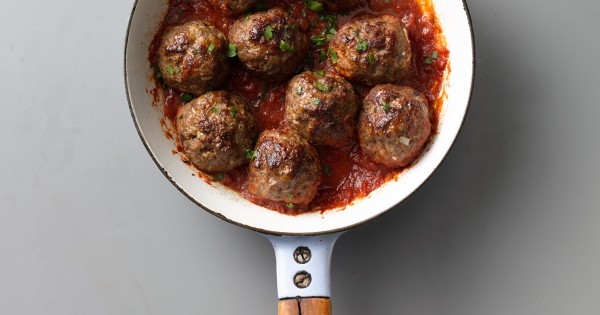 Italian Meatballs in Tomato Sauce