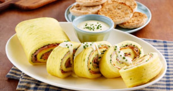 Eggs Benedict Omelette Roll with Hollandaise Sauce