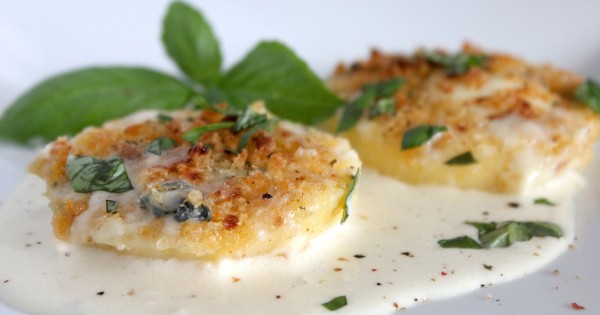 Crunchy Cheese Oven Baked Polenta