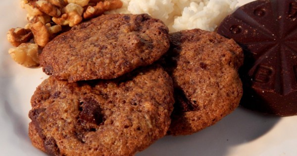 Spiced Rice Cookies with Mexican Chocolate