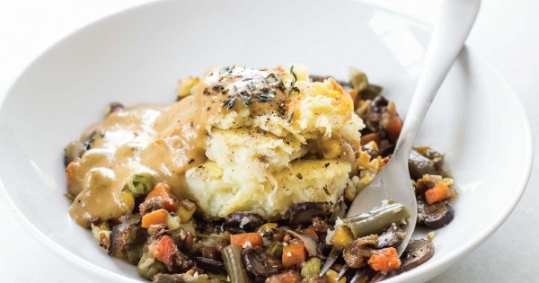 Vegan lentil shepherd’s pie