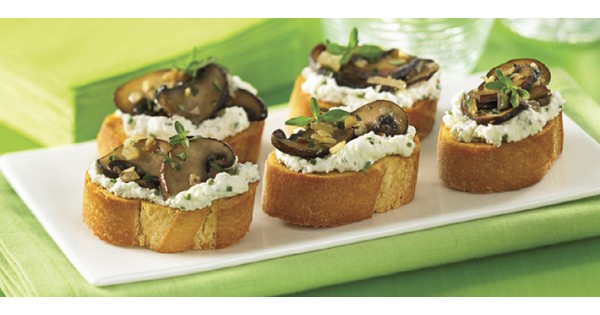 Portobello Mushroom and Goat Cheese Crostini