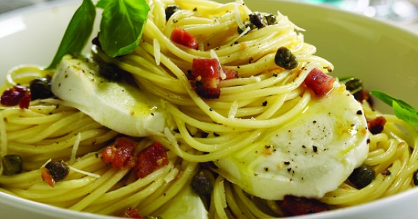 Mozzarina di Bufala and Pancetta Spaghetti