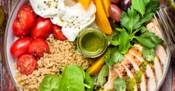 Grilled Chicken and Quinoa Bowl