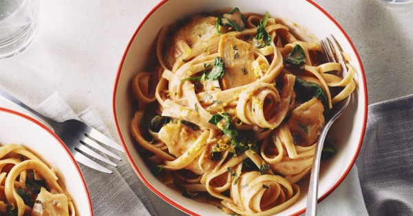 Lemony Chicken Fettuccine Rose