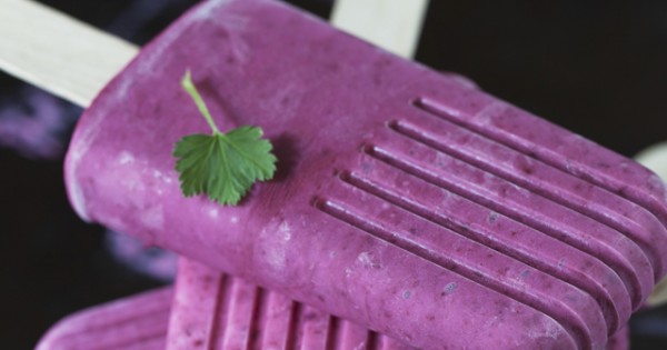 Frozen Blackberry-Raspberry Pops