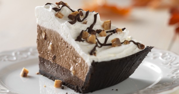 Fudge-Bottom Candy Crunch Pie