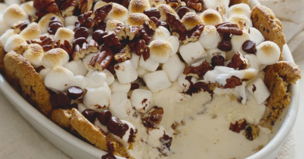 S'more Ice Cream Dessert