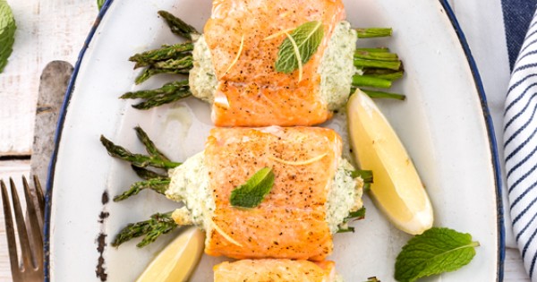 Feta Cheese-Stuffed Salmon Rolls
