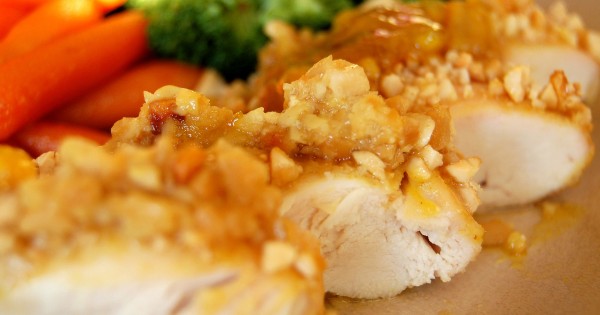 Chicken with a Cashew Crust