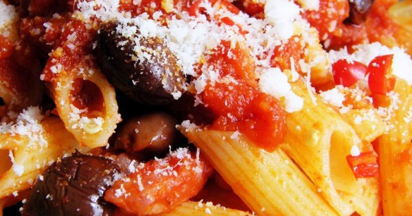 Penne with Pancetta and Anchovy Sauce