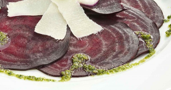 Beetroot carpaccio with tuna sauce